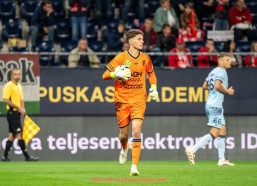 金年会app-英超球队维冈球队：维冈竞技队在英超的表现与历史回顾